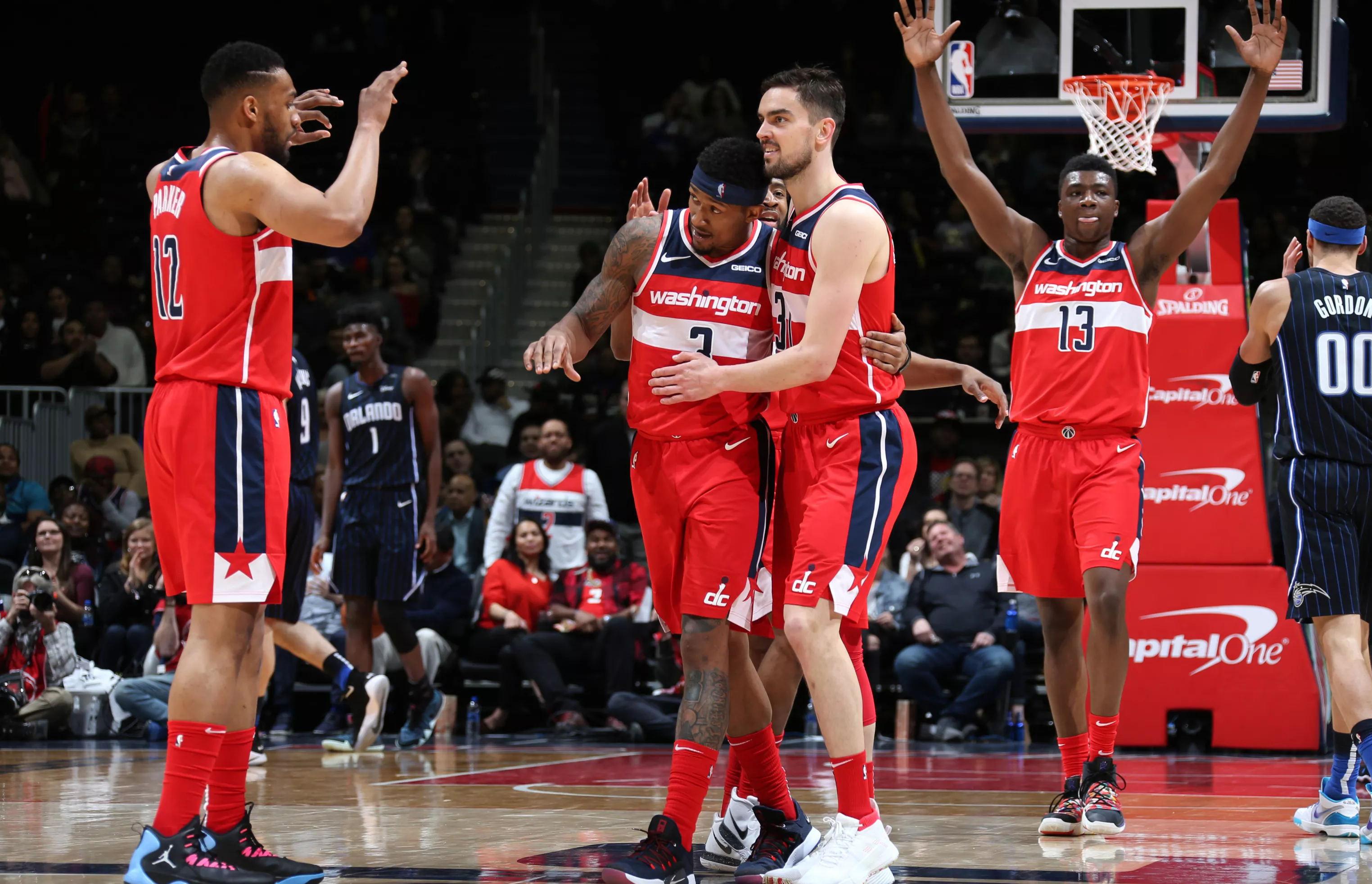 开云体育-包含蒂姆回归赛场，突破纪录首场状态亮眼，掘金观众沸腾！的词条